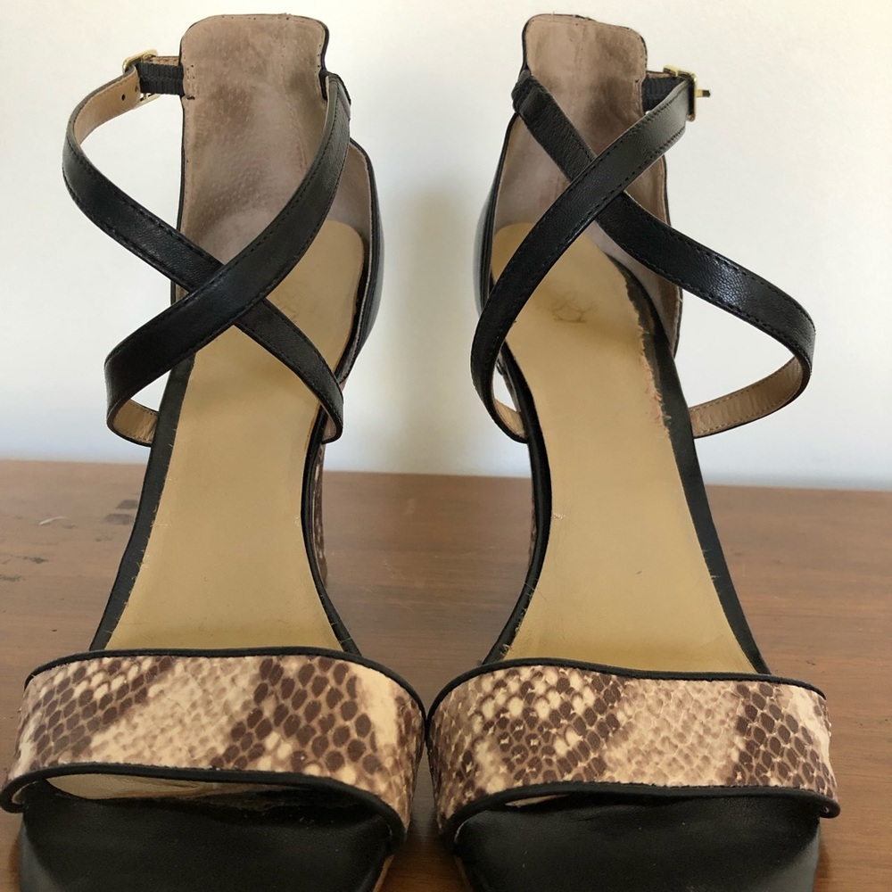 Sexy snake skin platform sandals